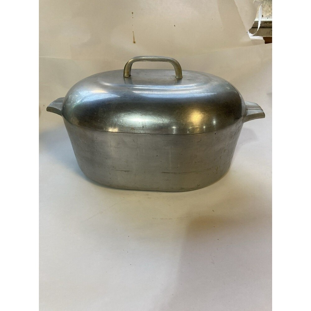 Magnalite Oval Aluminum Roasting Pan w/ Lid, 4.5L Silver 12x8x4" w Tray